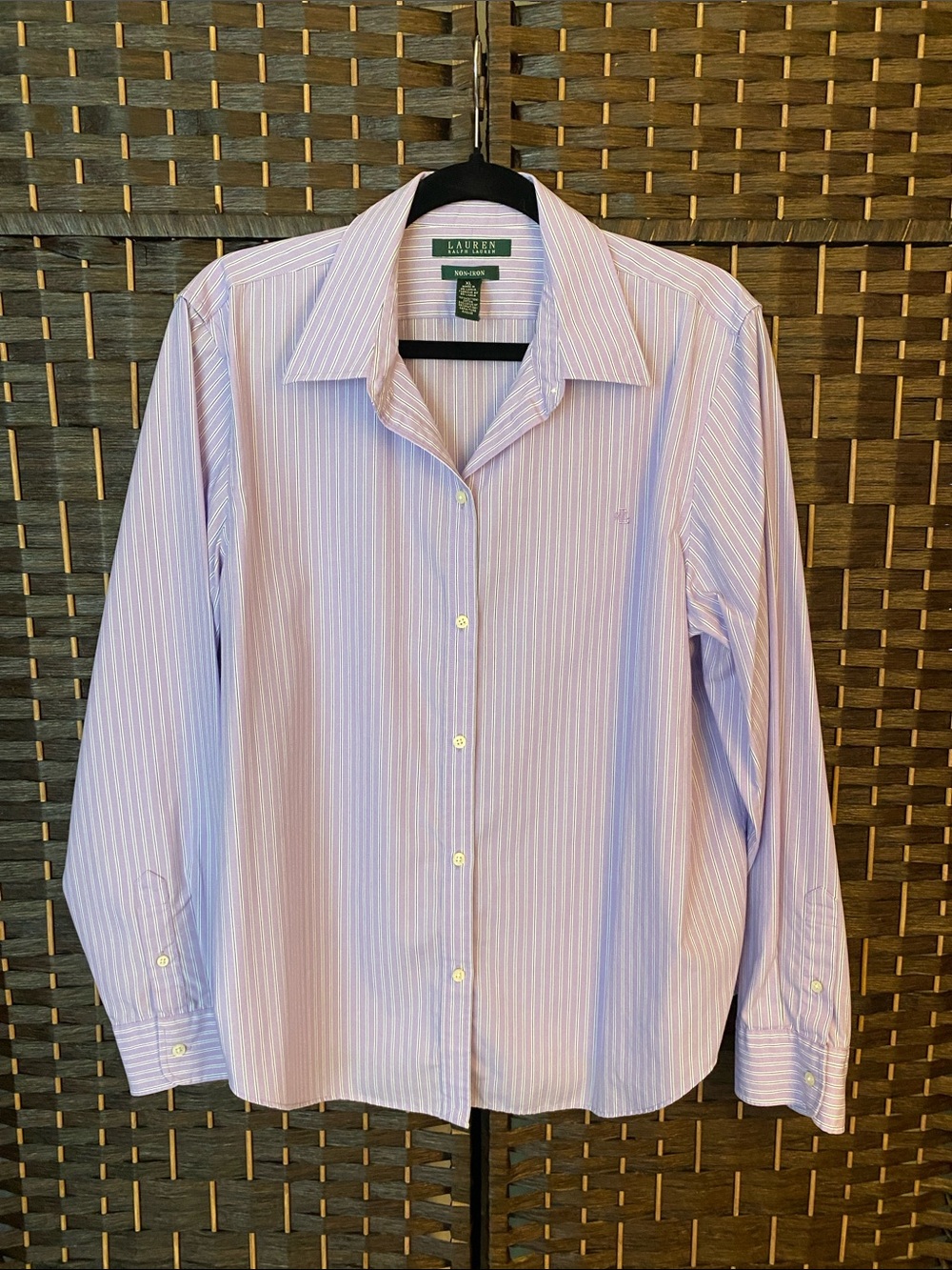 Lauren Ralph Lauren Woman’s Light Purple Striped Shirt 100% Cotton Size XL